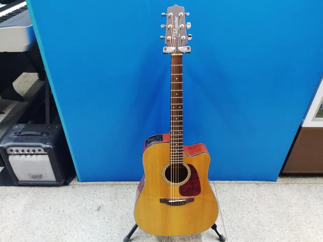 Violo Elet-AC Folk Solid ED4DC Takamine