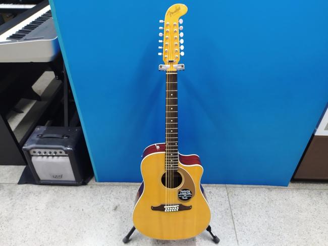 Violo 12C Elet-AC Fender Villager SCE