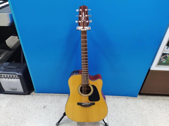 Violo Elet-AC Folk GD30CE Takamine