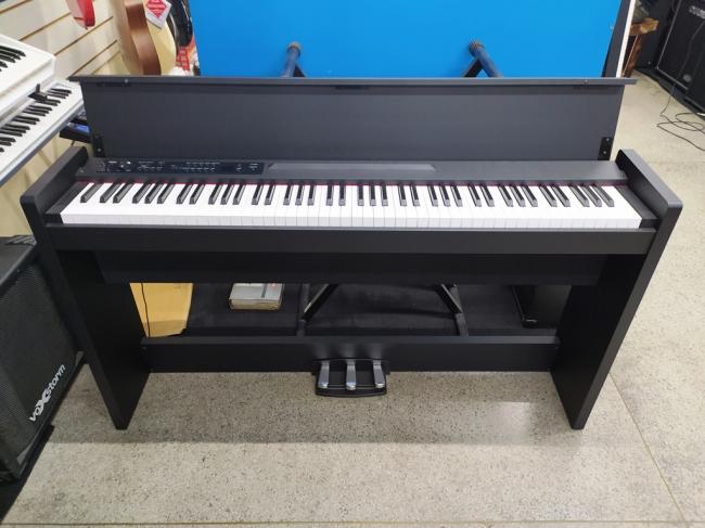 Piano Digital Korg G1